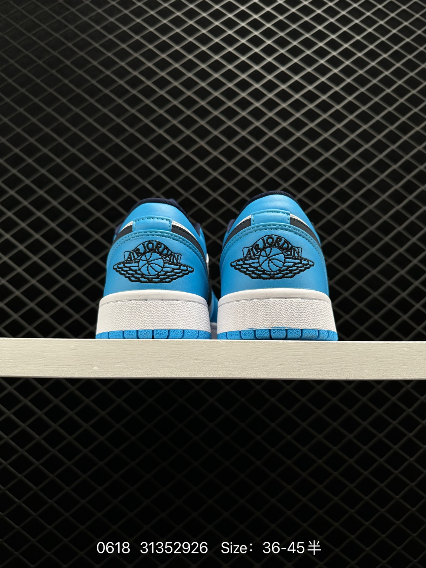 Air Jordan 1 Low AJ1